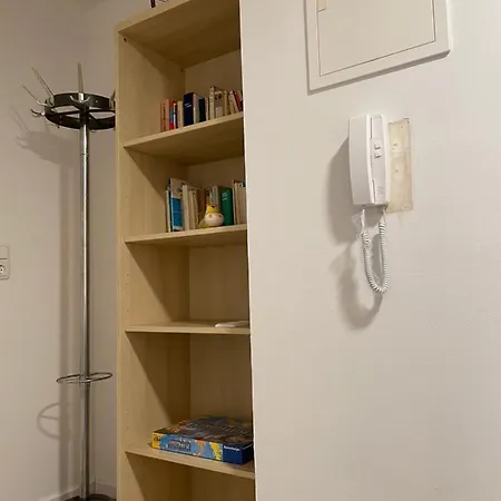 Hinterhaus アパート