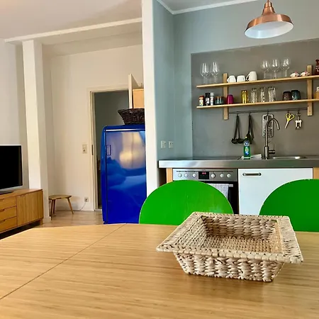 아파트 Hinterhaus *